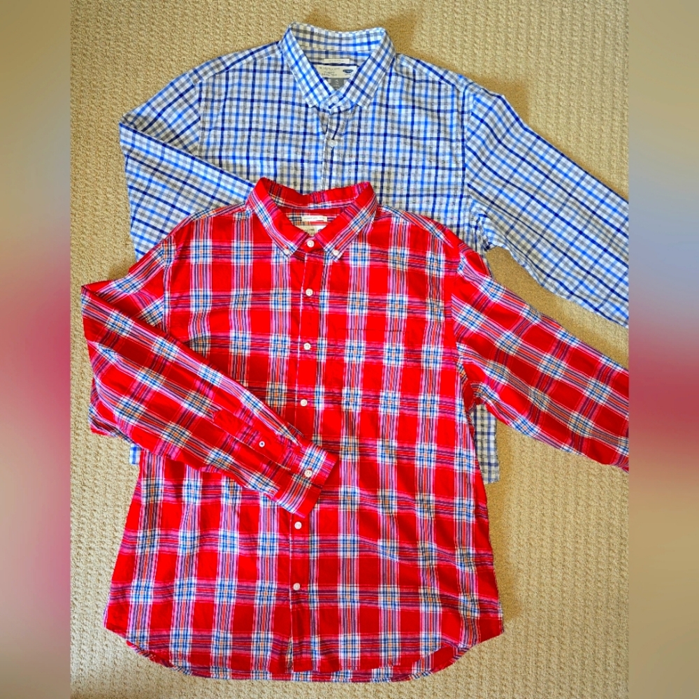 Lot of 2 Old Navy Size XL Men's  button down shirts